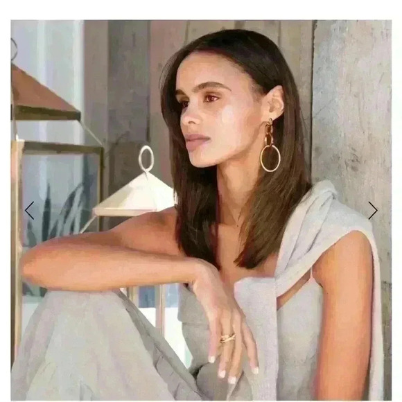 Vite Fed modular earrings that can be worn many different ways! Never worn. - Picture 3 of 5